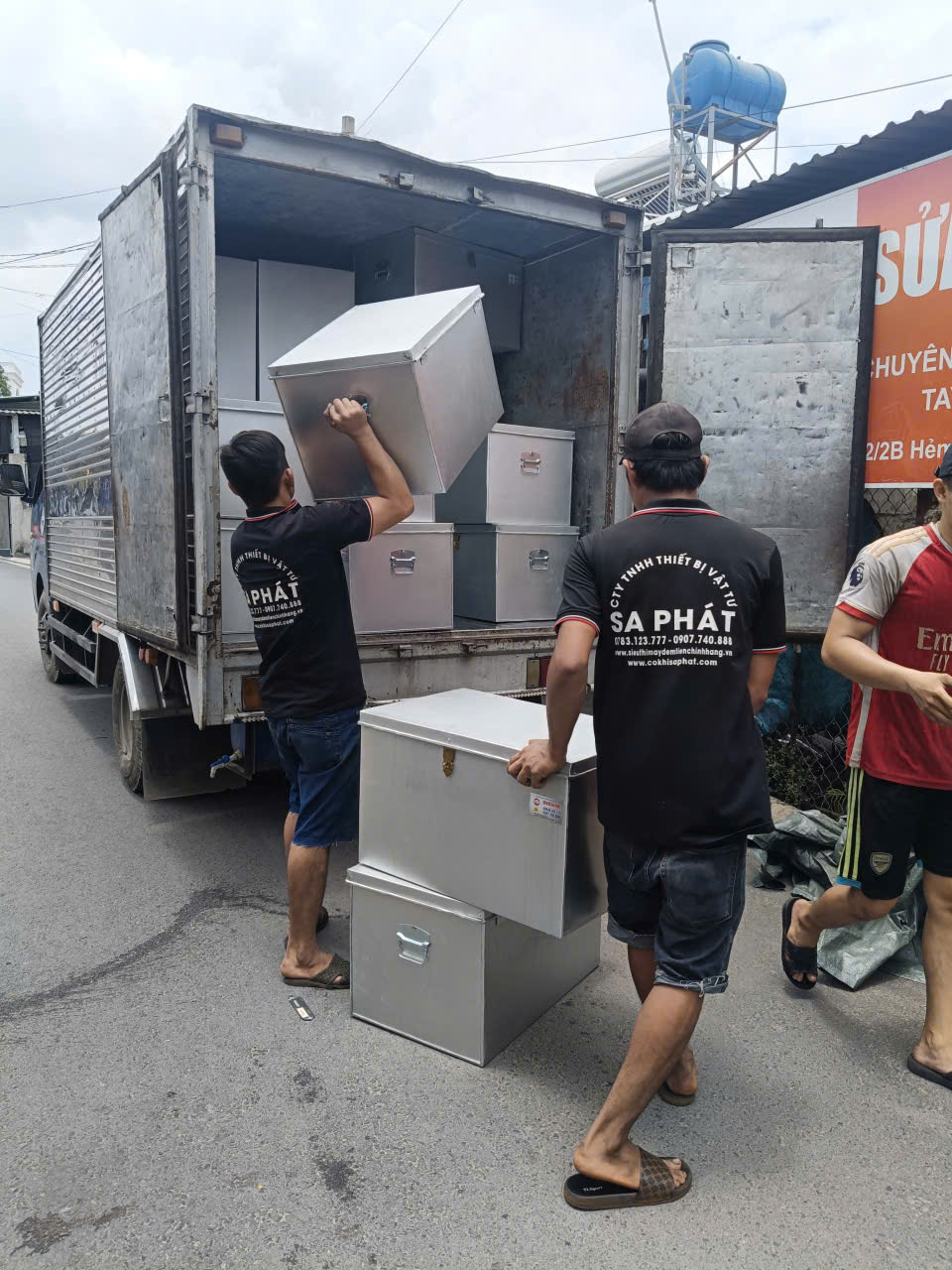 thùng tôn giá rẻ tại biên hòa đồng nai